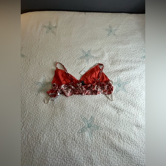 Forever 21 Cropped Tank - Picture 2 of 2